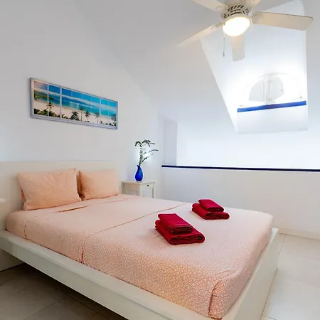 Duplex In Americas 아파트 *